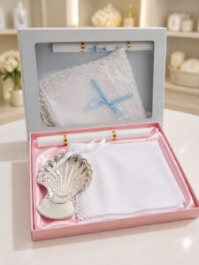 CAJA BAUTISMAL CON PAÑUELO